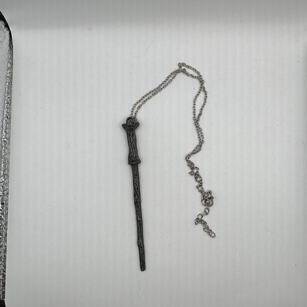 Wand Wizard Witch Fairy Silver Wooden Harry Potter Look Necklace